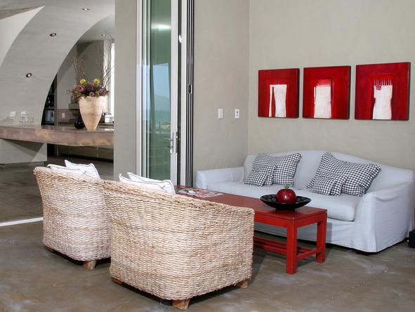 Mosselberg on Grotto Beach - Lounge2